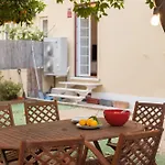Flh Campo Pequeno Classic Charm With Garden