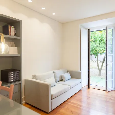 Apartment Flh Campo Pequeno Classic Charm With Garden *