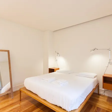 Flh Campo Pequeno Classic Charm With Garden * 리스본